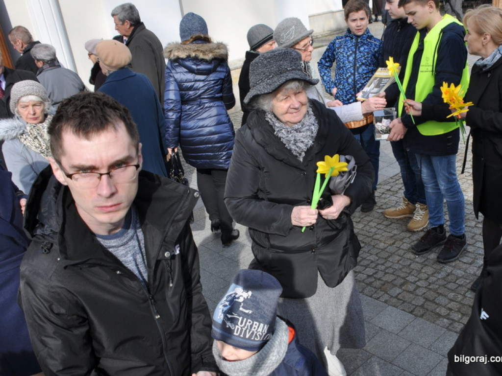 Żonkil za wsparcie hospicjum (FOTO)