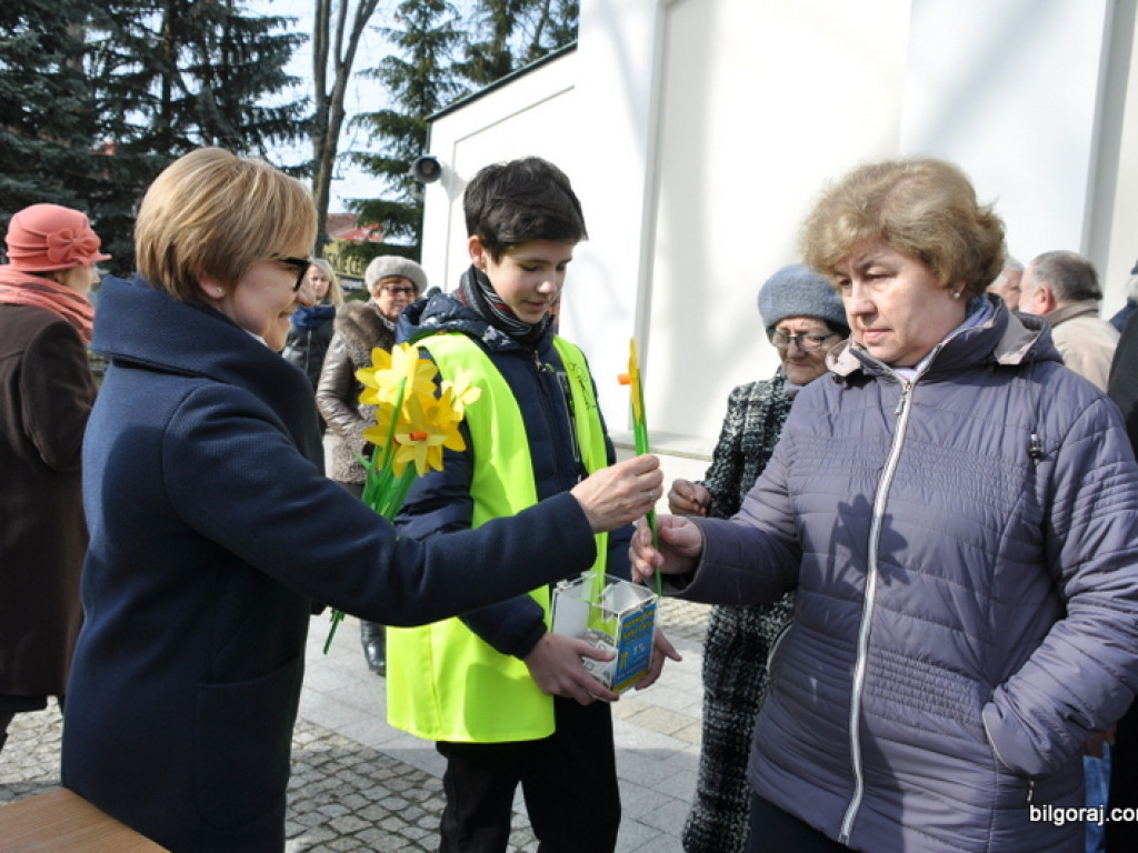 Żonkil za wsparcie hospicjum (FOTO)