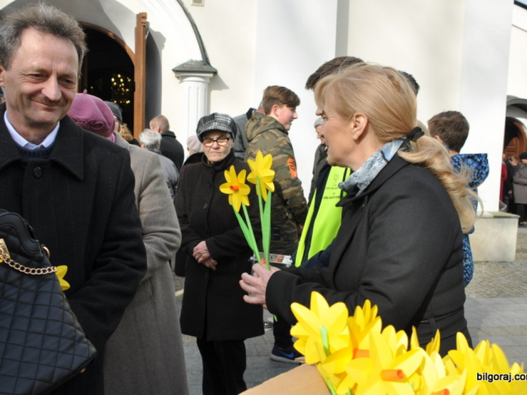 Żonkil za wsparcie hospicjum (FOTO)