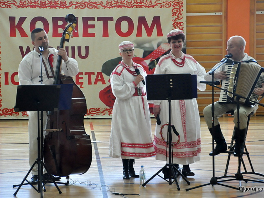 Dzień kobiet we Frampolu (FOTO)