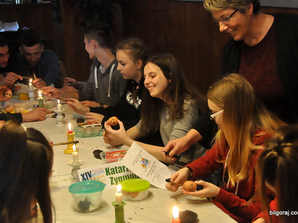 Warsztaty pisankarskie w Tarnogrodzie (FOTO)