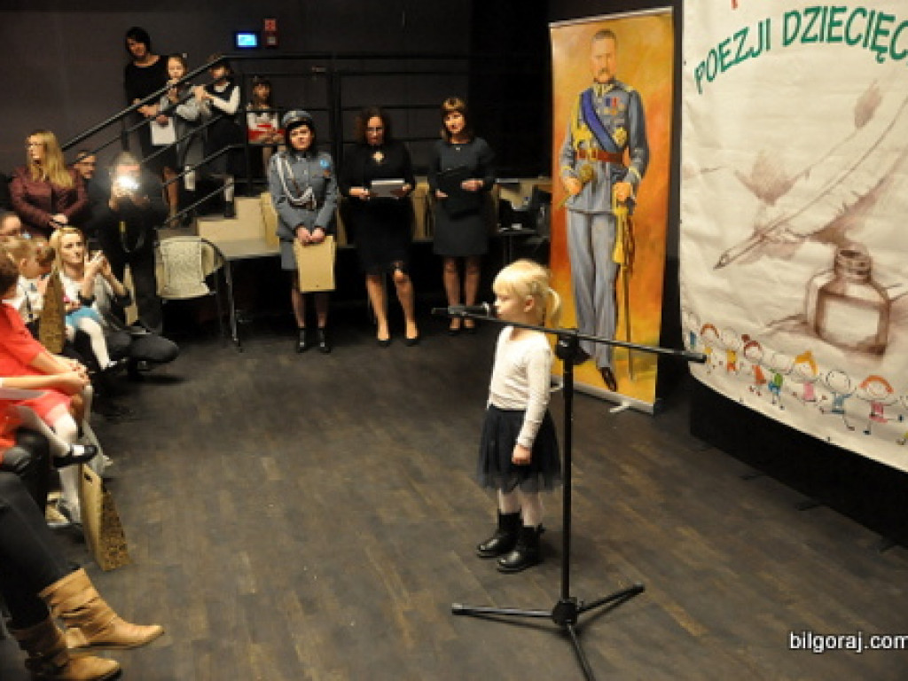 Przedszkolaki na 100-lecie niepodległości (FOTO)