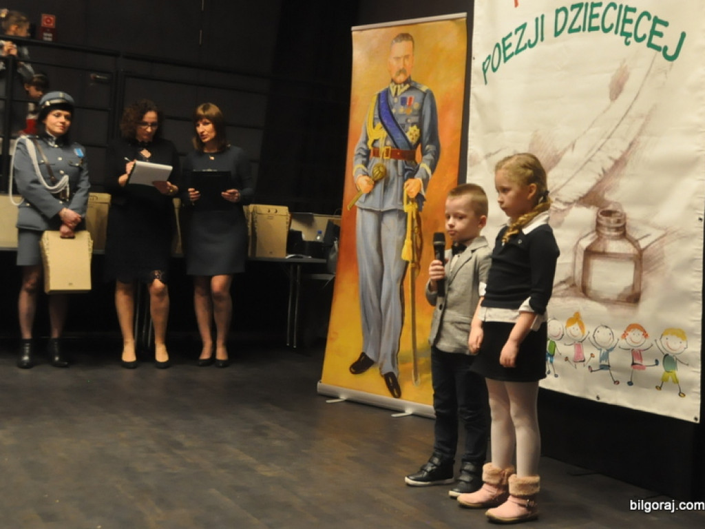 Przedszkolaki na 100-lecie niepodległości (FOTO)