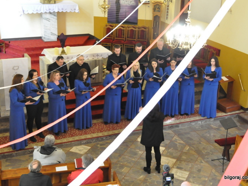 Koncert Pieśni Pasyjnej i Pokutnej (FOTO)