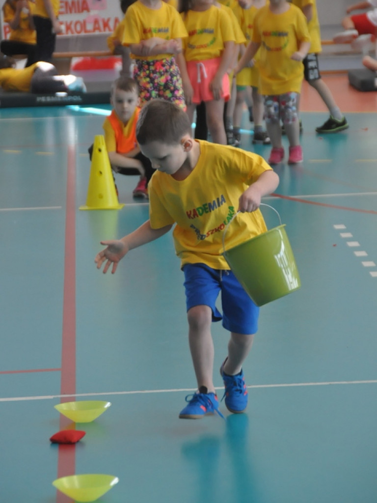 Przedszkolaki powitały wiosnę... na sportowo (FOTO)