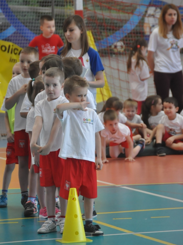 Przedszkolaki powitały wiosnę... na sportowo (FOTO)