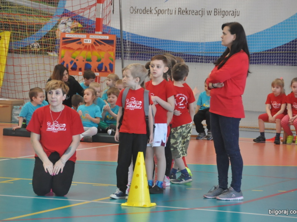 Przedszkolaki powitały wiosnę... na sportowo (FOTO)