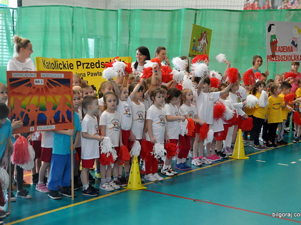 Przedszkolaki powitały wiosnę... na sportowo (FOTO)