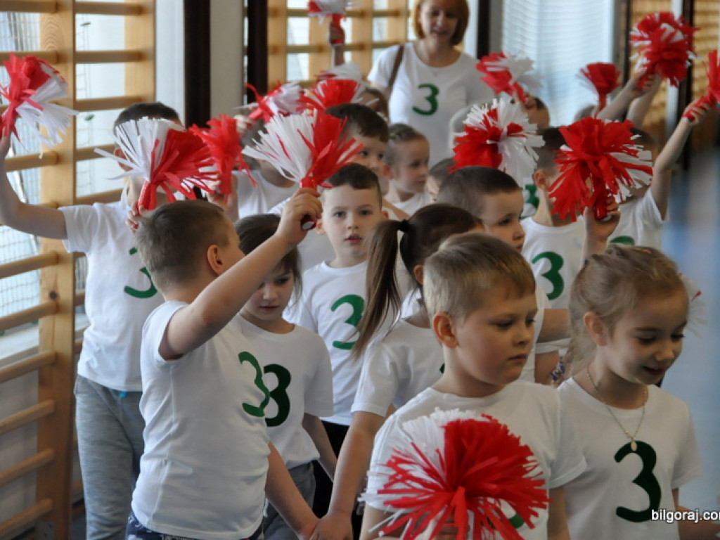 Przedszkolaki powitały wiosnę... na sportowo (FOTO)