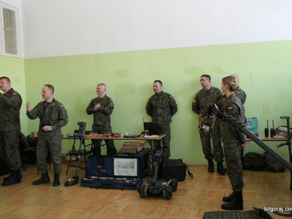 Kolejny dzień otwarty w I LO im. ONZ (FOTO)
