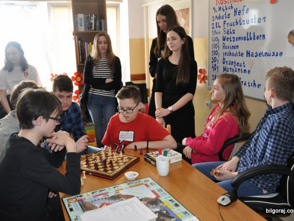 Kolejny dzień otwarty w I LO im. ONZ (FOTO)