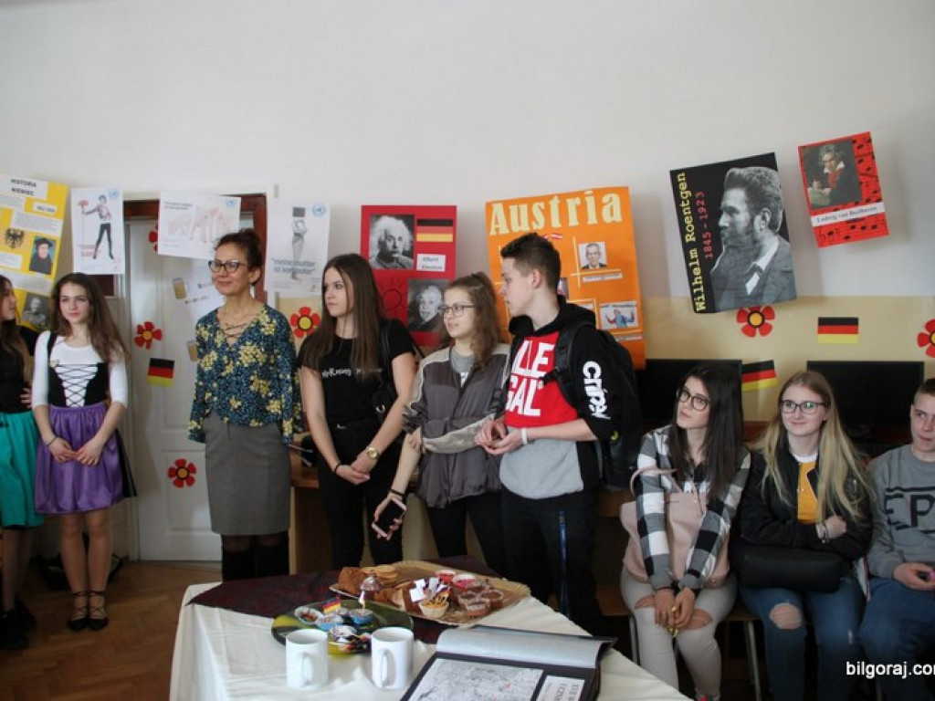 Kolejny dzień otwarty w I LO im. ONZ (FOTO)