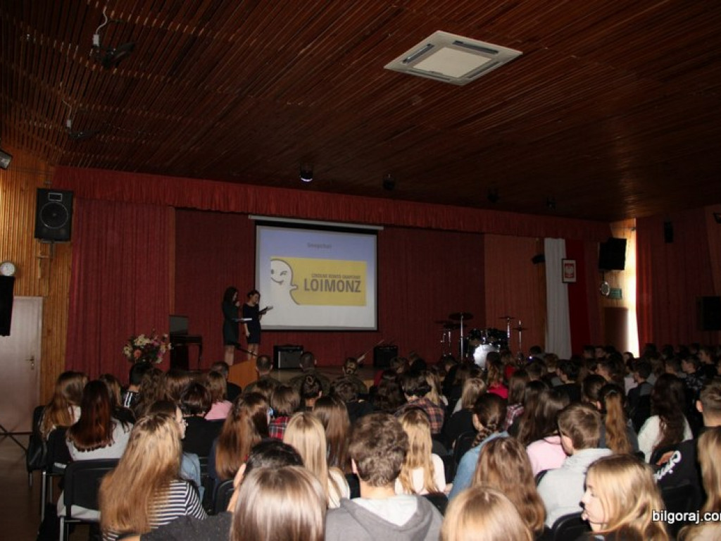 Kolejny dzień otwarty w I LO im. ONZ (FOTO)