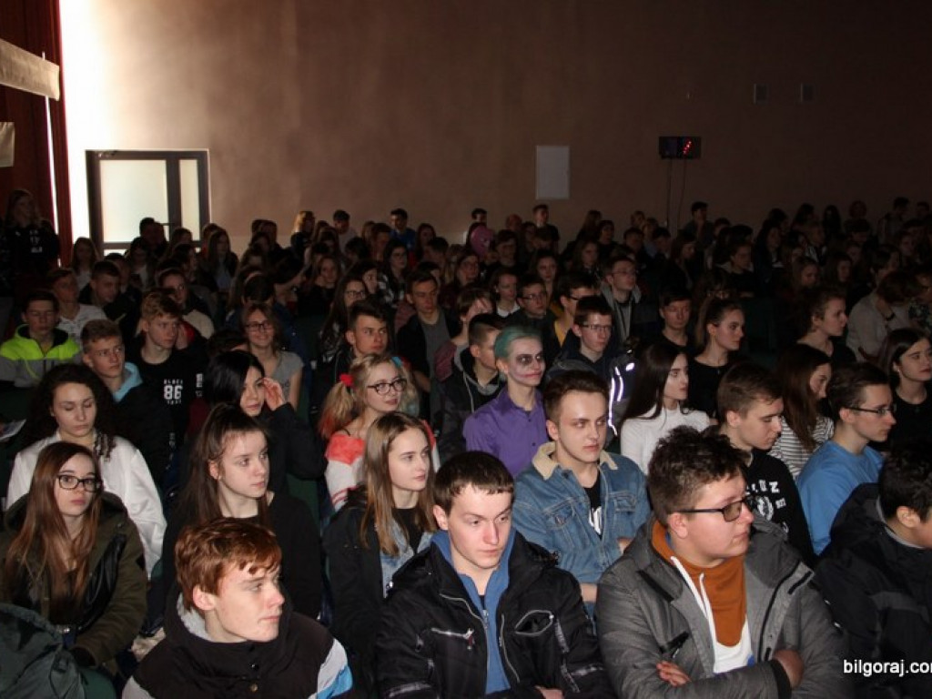 Kolejny dzień otwarty w I LO im. ONZ (FOTO)