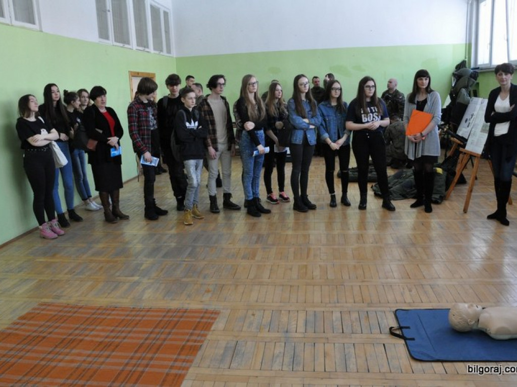 Kolejny dzień otwarty w I LO im. ONZ (FOTO)