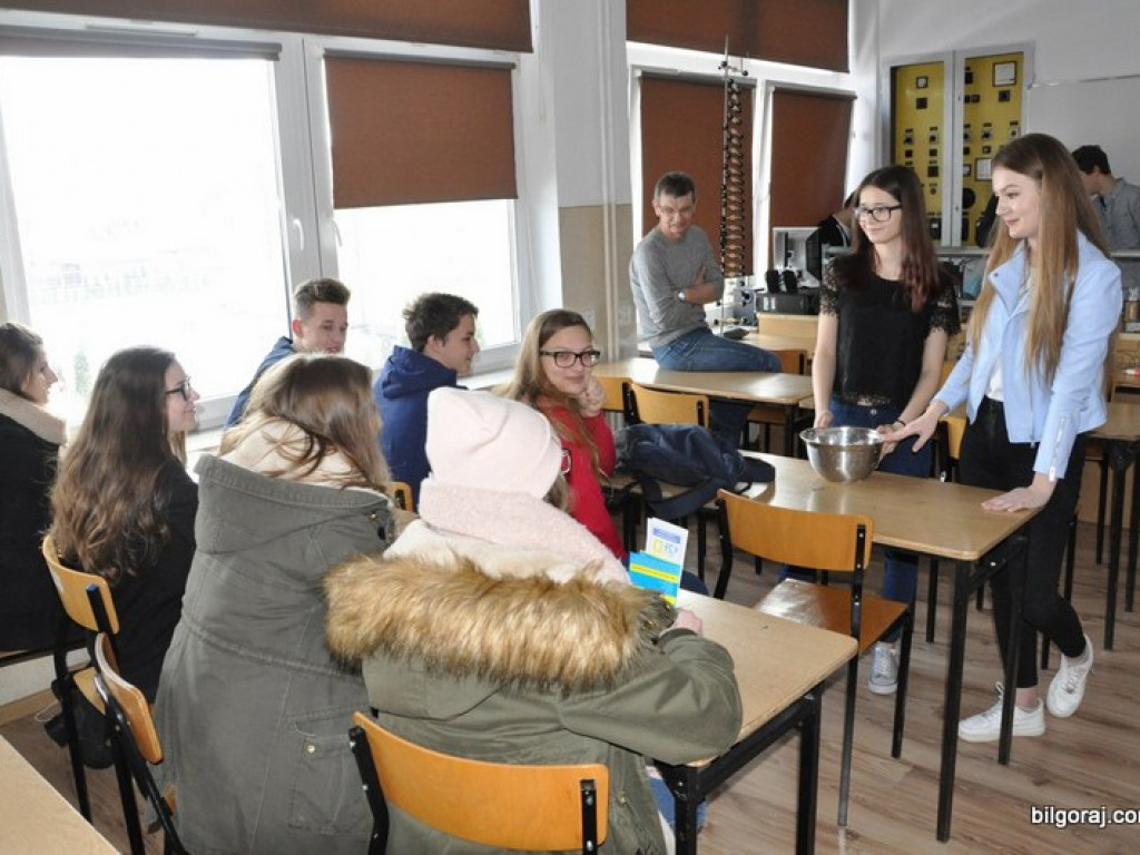 Kolejny dzień otwarty w I LO im. ONZ (FOTO)