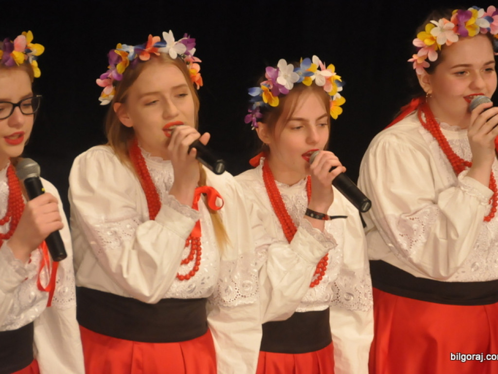 Koncert na ludowo dla Niepodległej (FOTO, VIDEO)