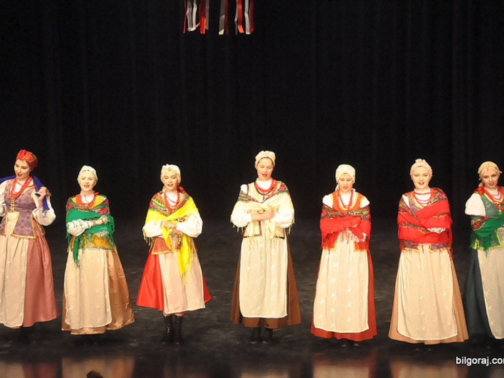 Koncert na ludowo dla Niepodległej (FOTO, VIDEO)