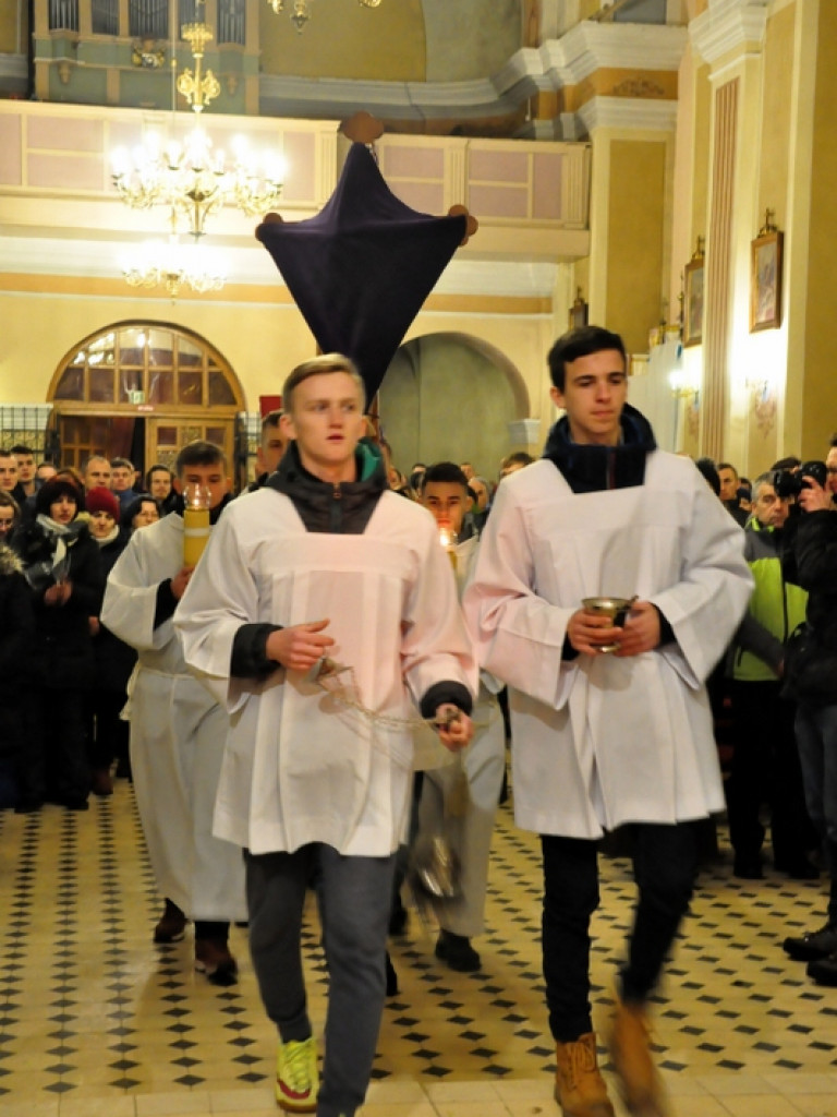 Ekstremalna Droga Krzyżowa - Goraj 2018 (FOTO)