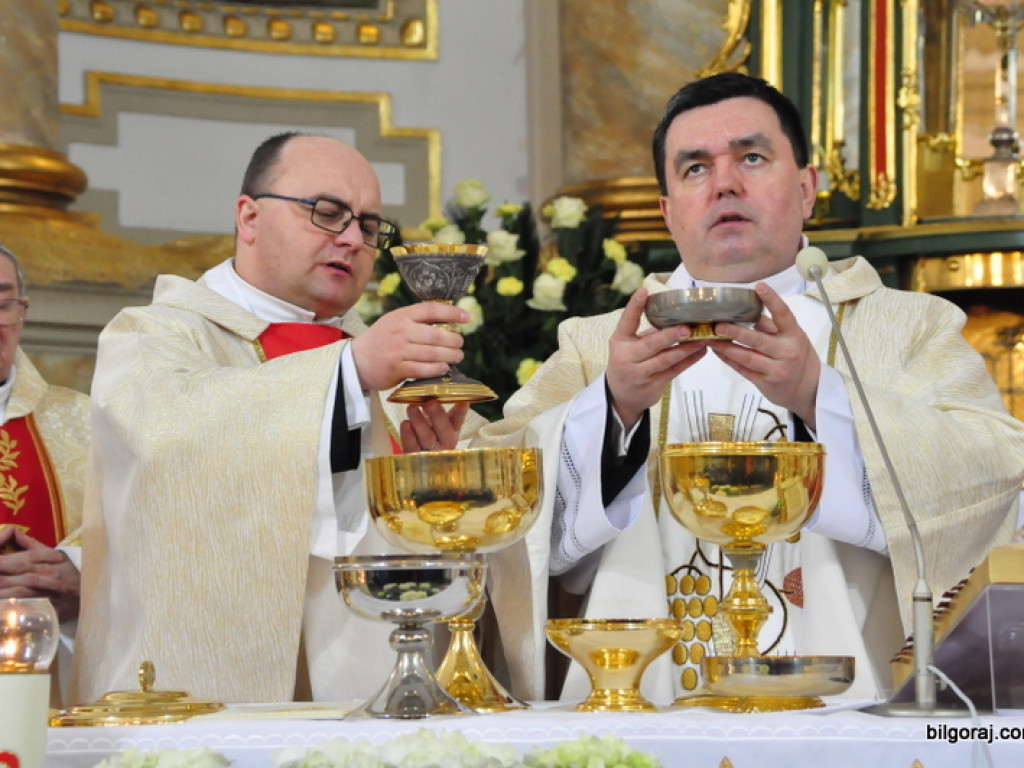 Nie ma Go tu, a jednak Obecny! Wielka Sobota (FOTO)