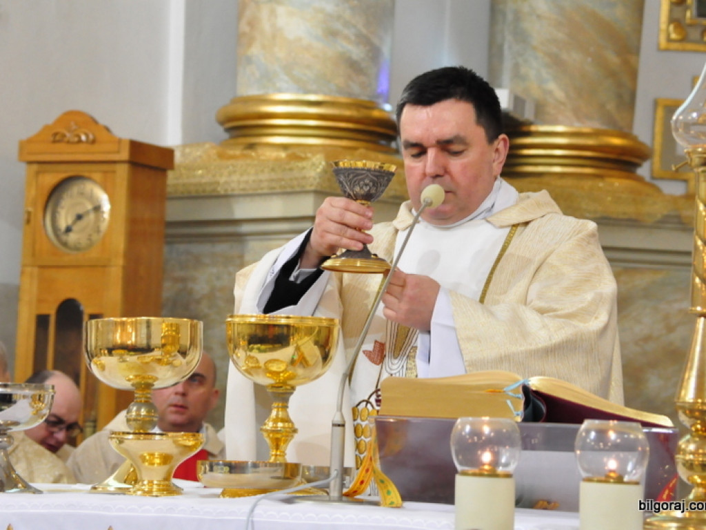Nie ma Go tu, a jednak Obecny! Wielka Sobota (FOTO)