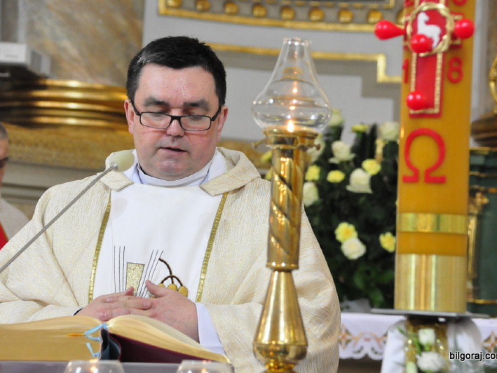 Nie ma Go tu, a jednak Obecny! Wielka Sobota (FOTO)