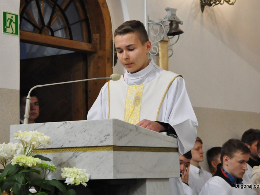 Nie ma Go tu, a jednak Obecny! Wielka Sobota (FOTO)