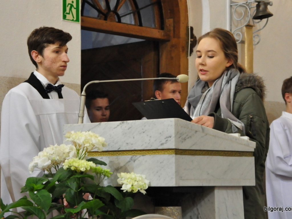 Nie ma Go tu, a jednak Obecny! Wielka Sobota (FOTO)