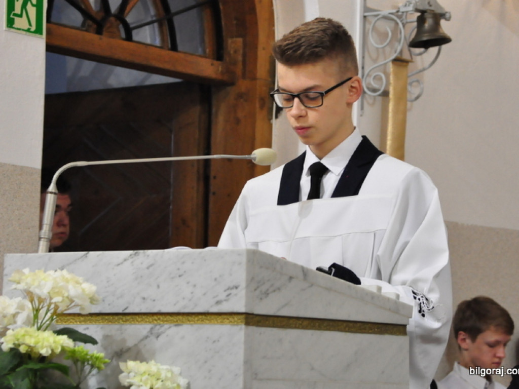 Nie ma Go tu, a jednak Obecny! Wielka Sobota (FOTO)
