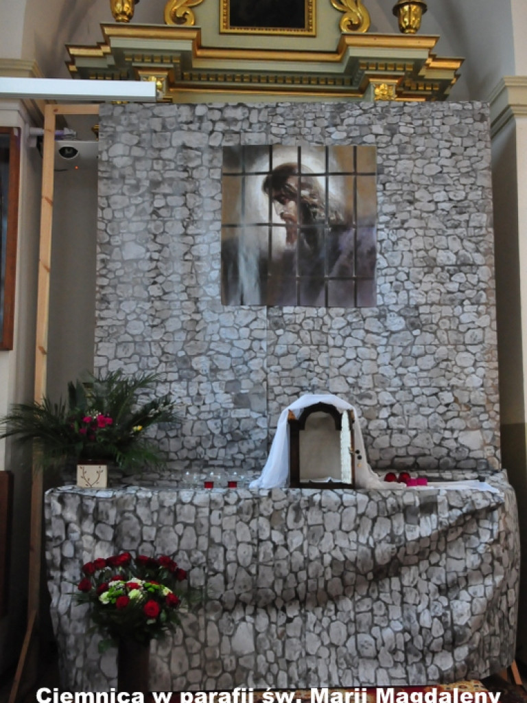 Ciemnice i Groby Pańskie w naszych świątyniach (FOTO)
