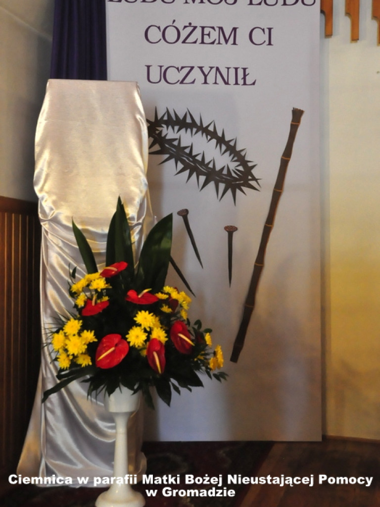 Ciemnice i Groby Pańskie w naszych świątyniach (FOTO)