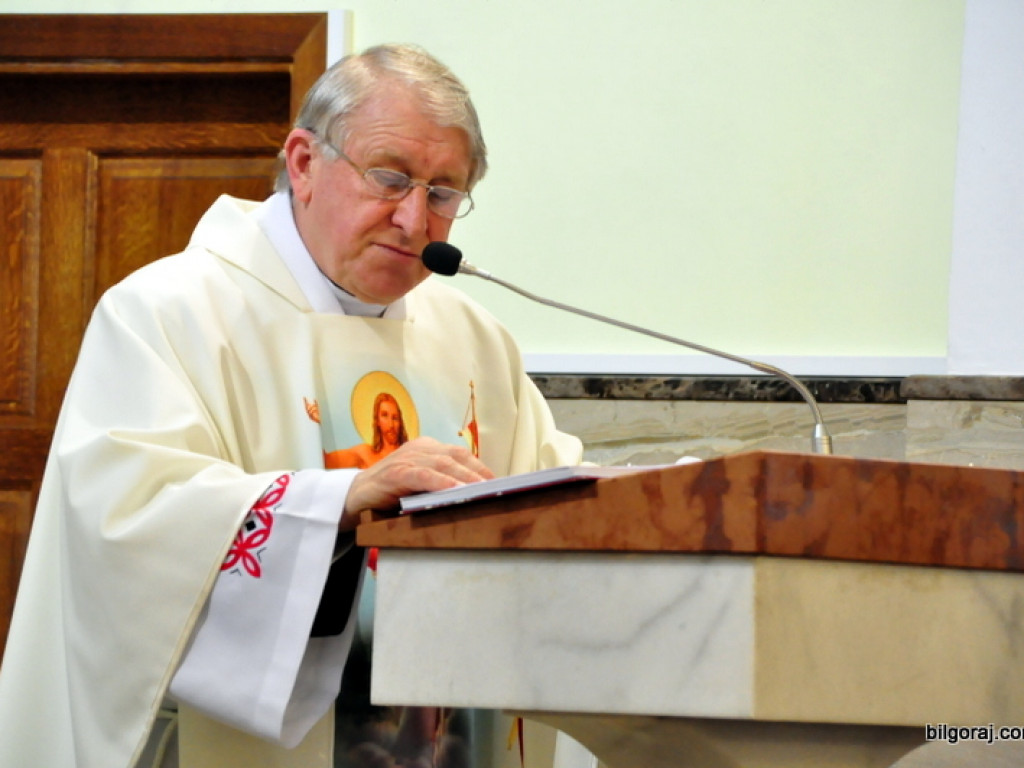 Biłgoraj pamięta o ofiarach zbrodni katyńskiej i ofiarach katastrofy Smoleńskiej (FOTO)