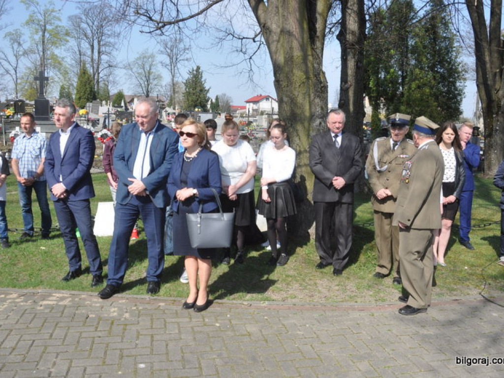 Dzień Pamięci Ofiar Katynia (FOTO)