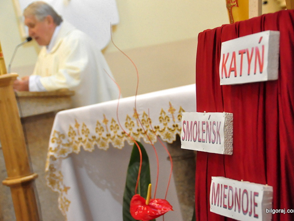Dzień Pamięci Ofiar Katynia (FOTO)