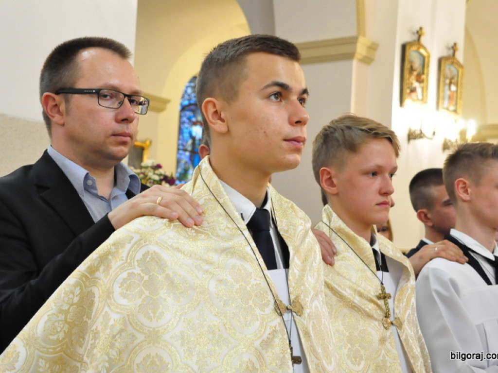 Bierzmowanie gimnazjalistów (FOTO)