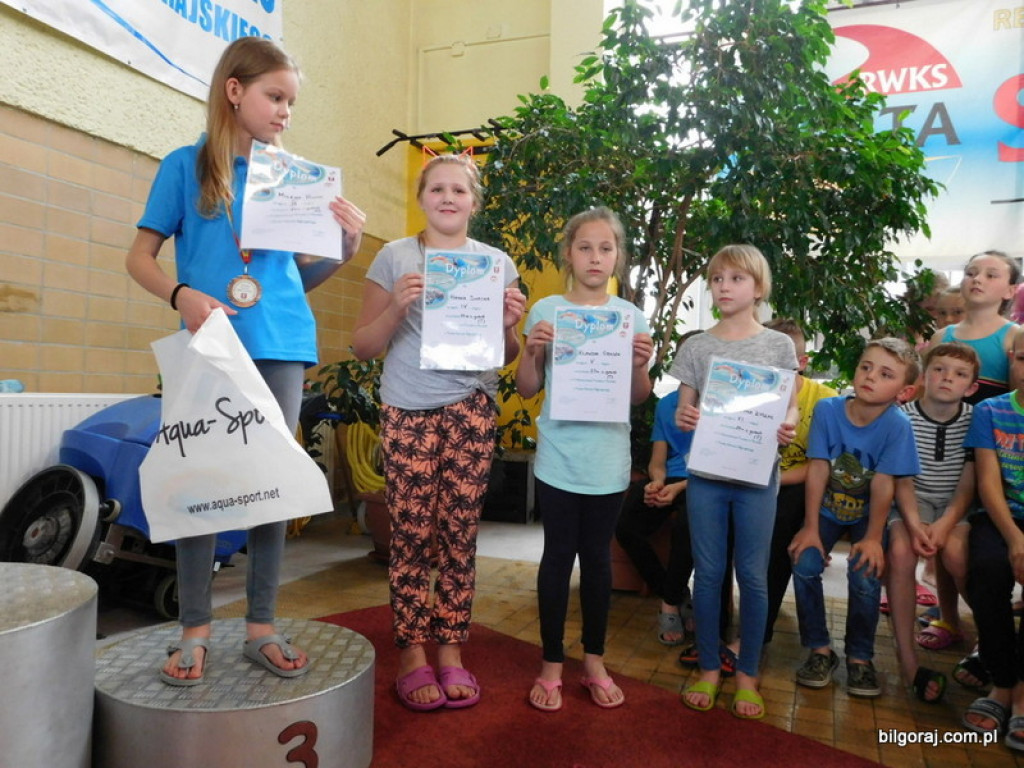 Pływali o Puchar Starosty (FOTO, WYNIKI)