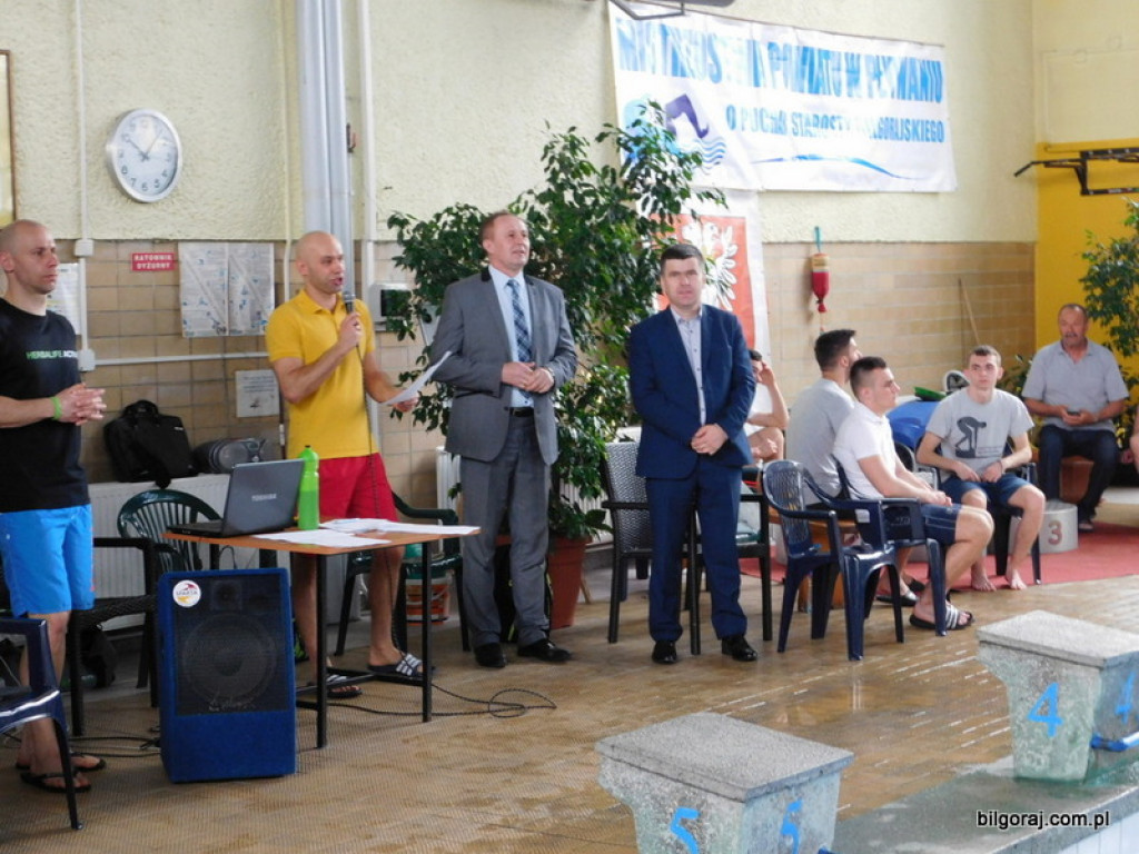 Pływali o Puchar Starosty (FOTO, WYNIKI)