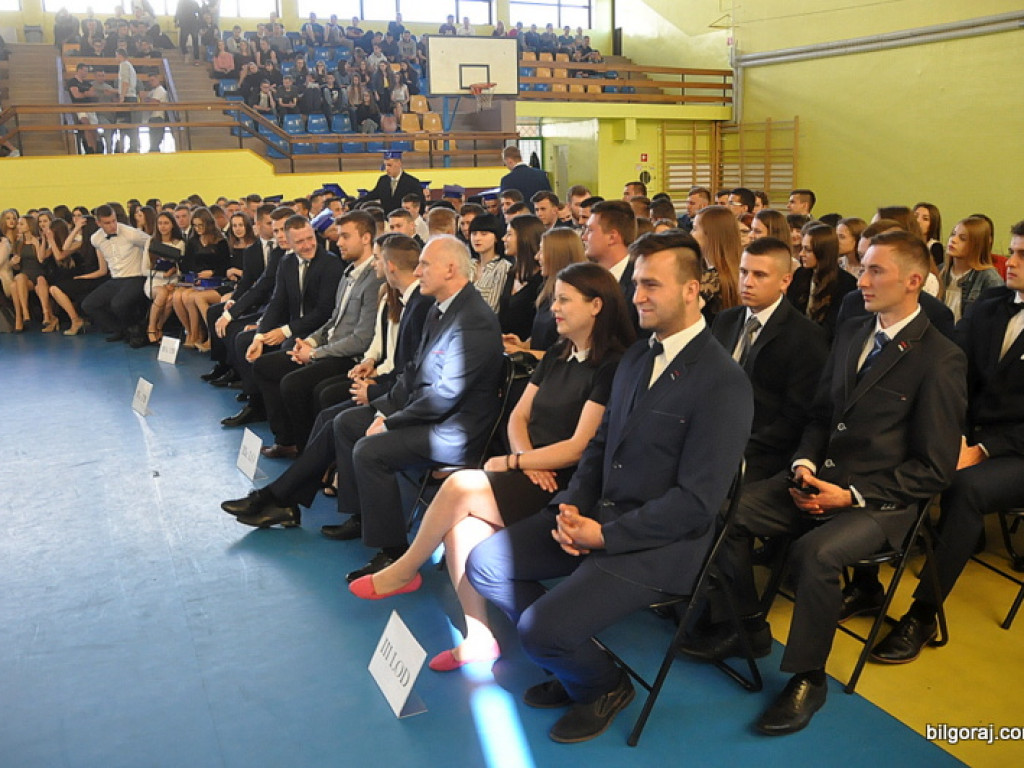Pożegnanie maturzystów (FOTO)