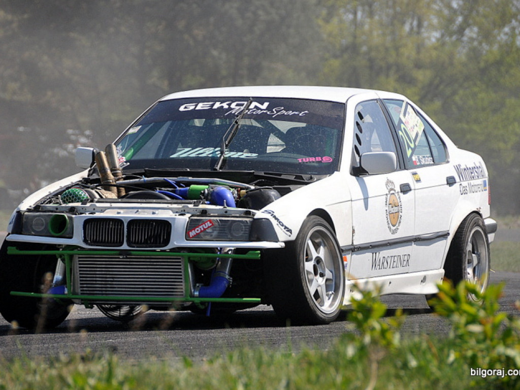 Sezon 2018 w driftingu rozpoczęto w Biłgoraju (FOTO)