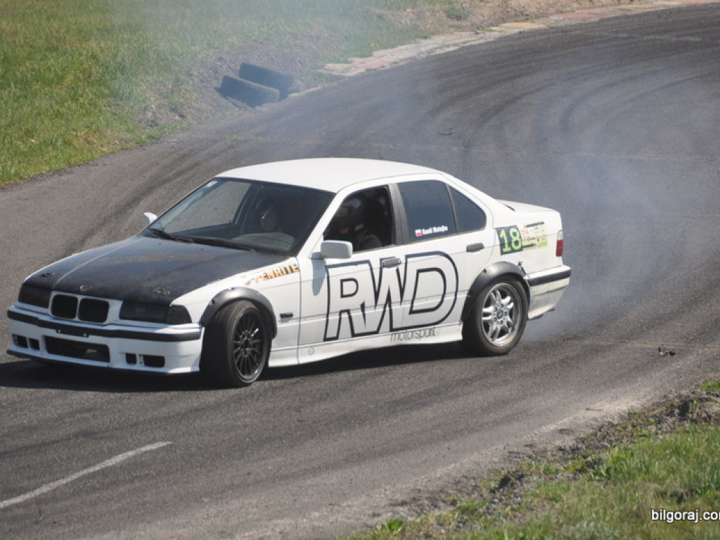 Sezon 2018 w driftingu rozpoczęto w Biłgoraju (FOTO)