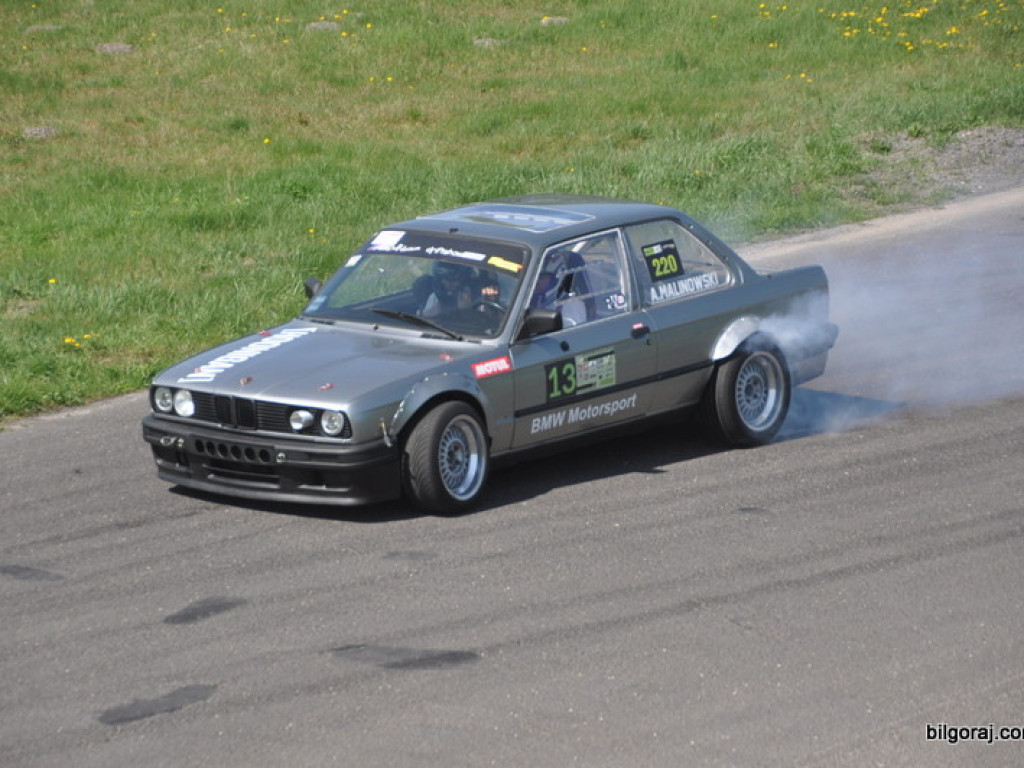Sezon 2018 w driftingu rozpoczęto w Biłgoraju (FOTO)