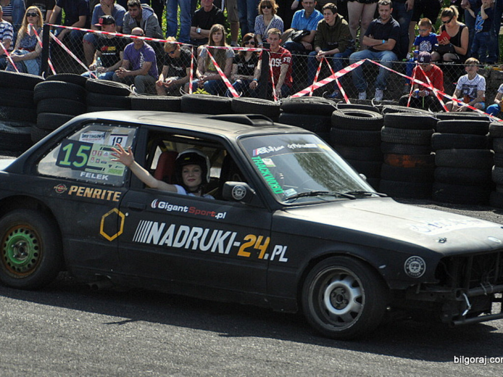 Driftingowe szaleństwo na biłgorajskim Autodromie (FOTO)