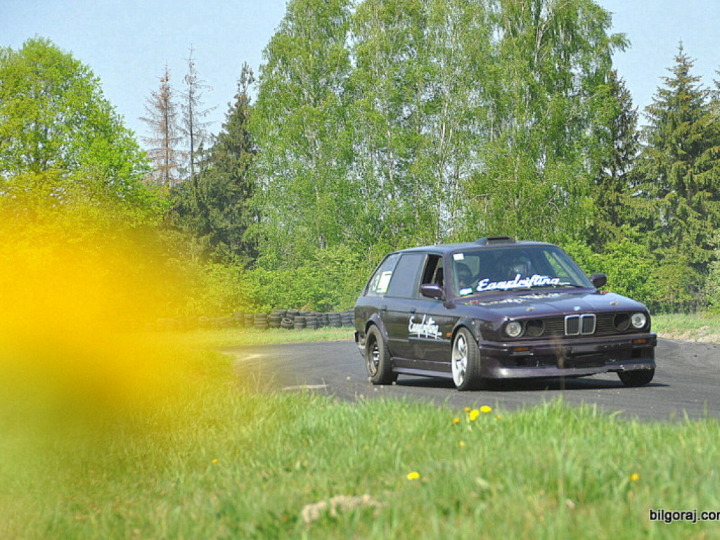 Driftingowe szaleństwo na biłgorajskim Autodromie (FOTO)