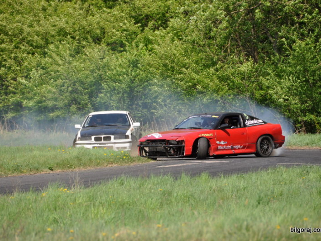 Driftingowe szaleństwo na biłgorajskim Autodromie (FOTO)