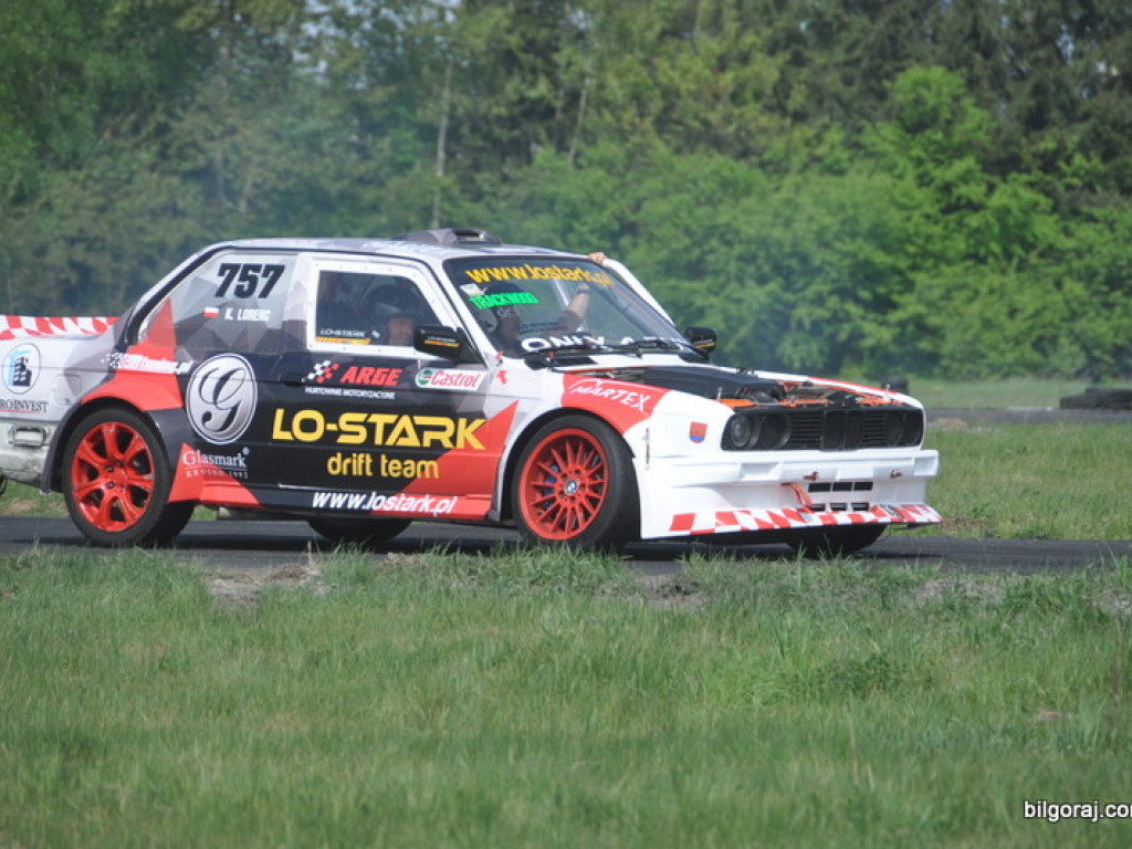 Driftingowe szaleństwo na biłgorajskim Autodromie (FOTO)