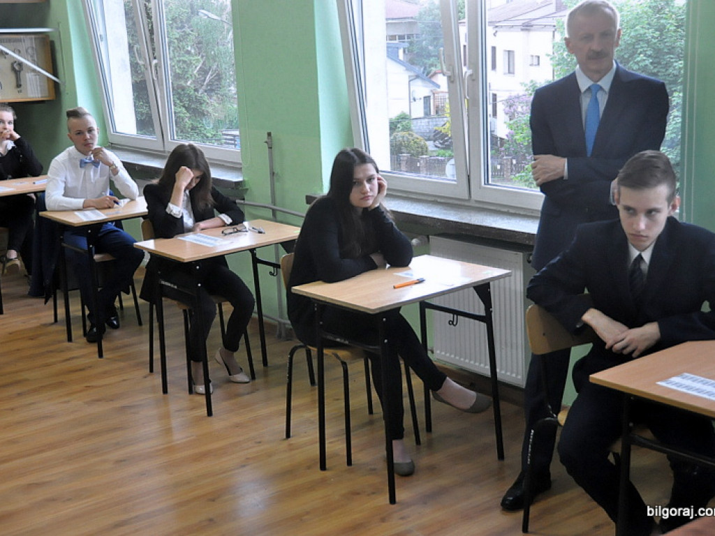 Trzeci dzień pisemnych matur. Dziś język angielski (FOTO)