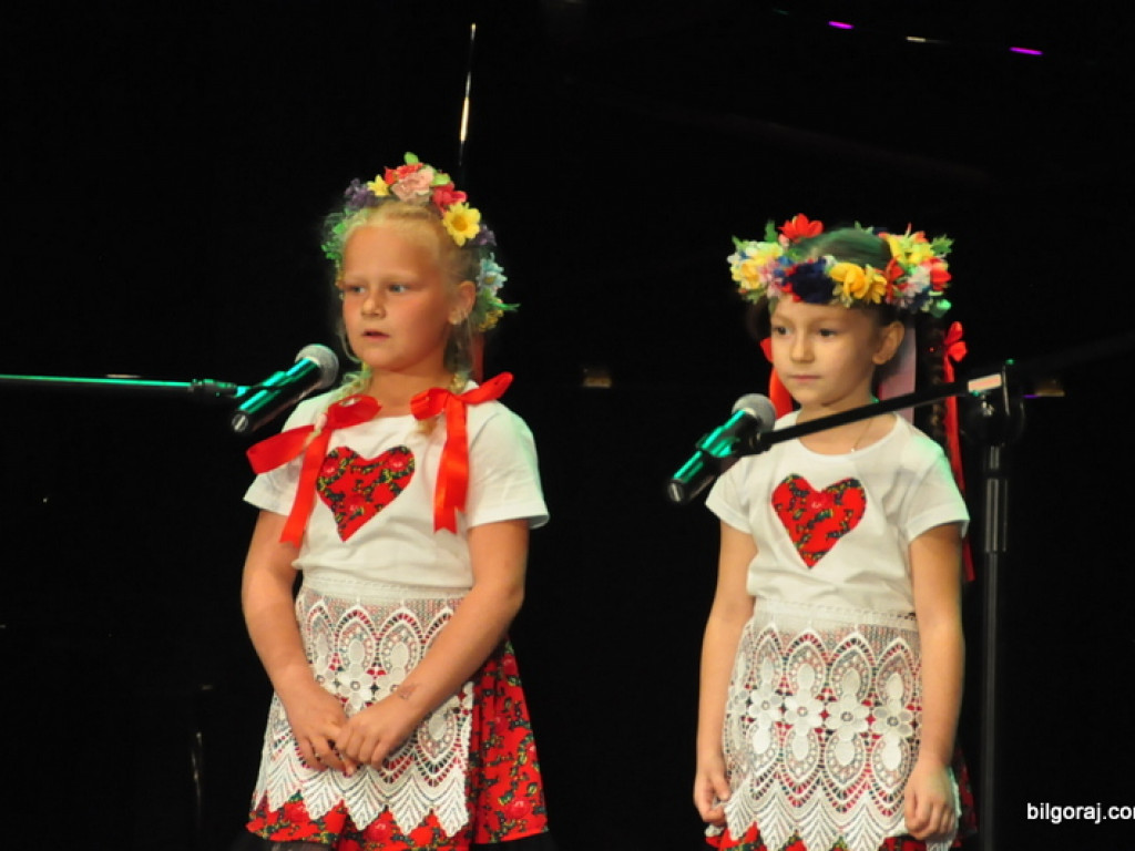 Przedszkolaki na patriotyczną nutę (FOTO)