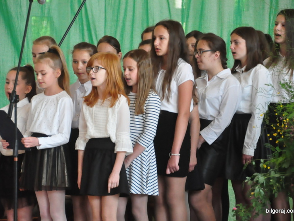 Sztandar dla Szkoły Podstawowej w Majdanie Starym (FOTO)