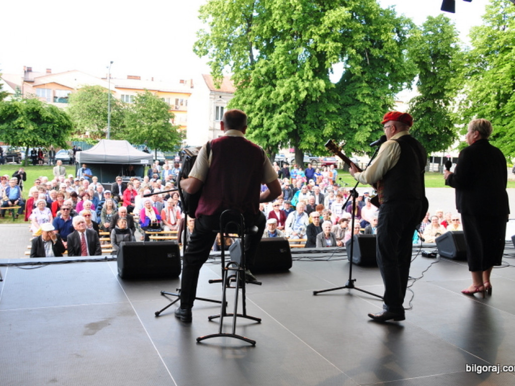 Muzyka podwórkowa na scenie BCK (FOTO)