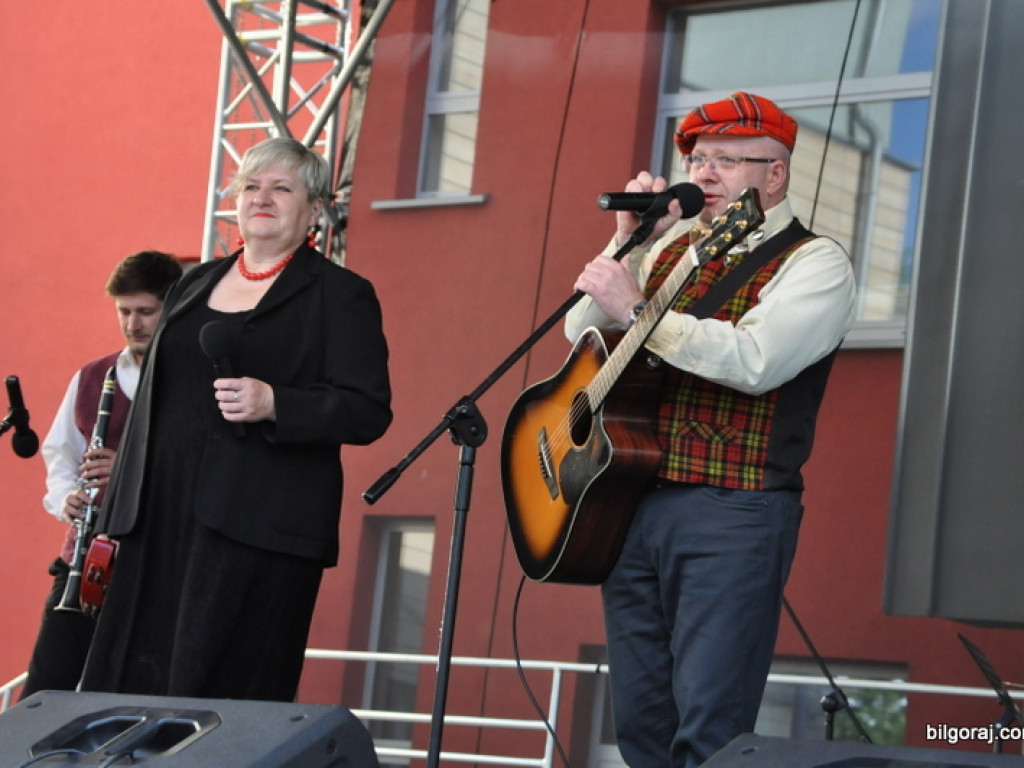 Muzyka podwórkowa na scenie BCK (FOTO)